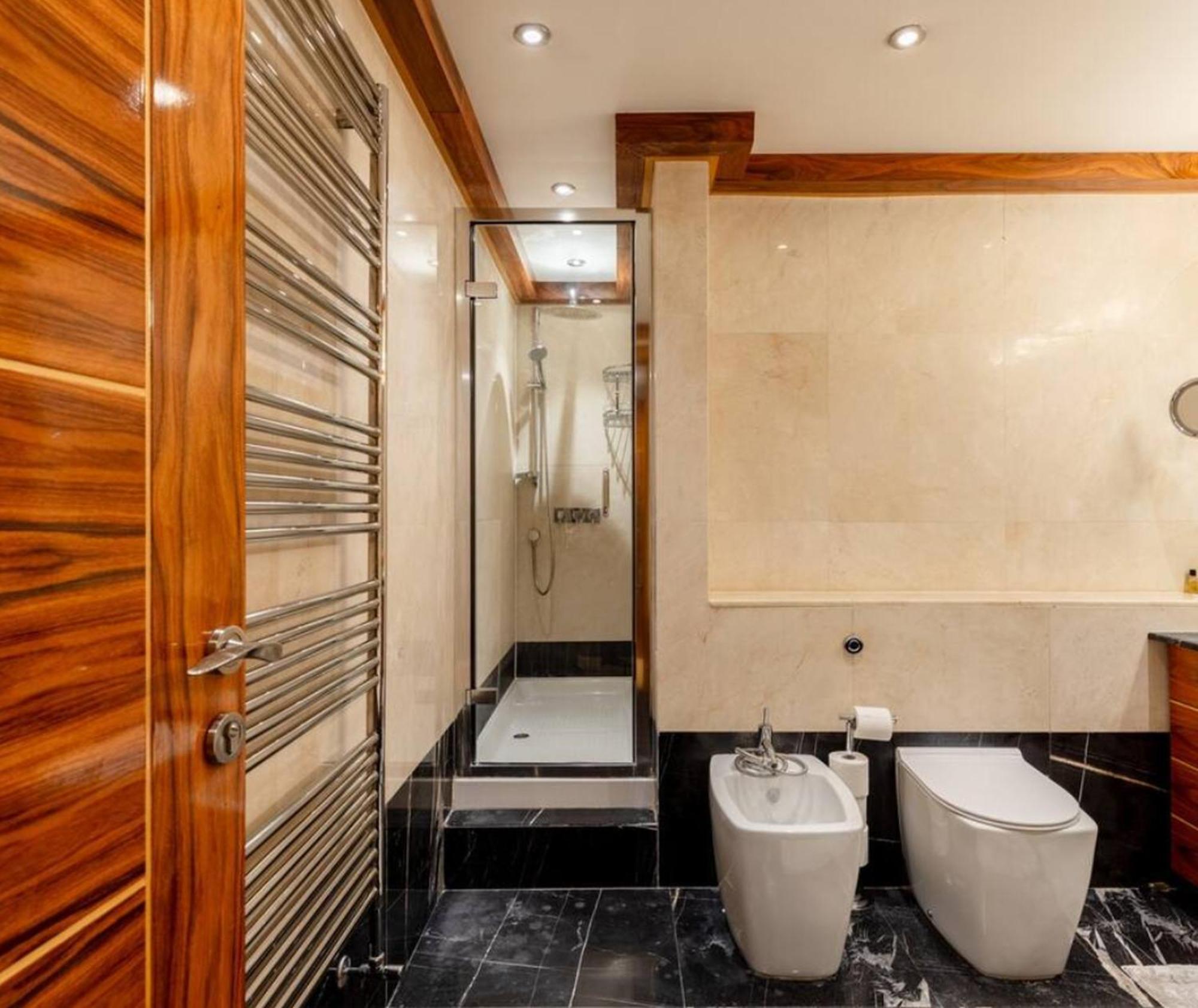 Stunning 3-bedroom Flat In Appartamento Londra
