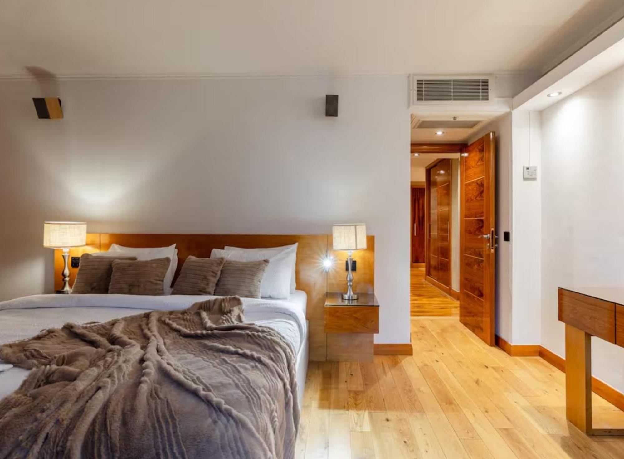 Appartamento Stunning 3-bedroom Flat In *